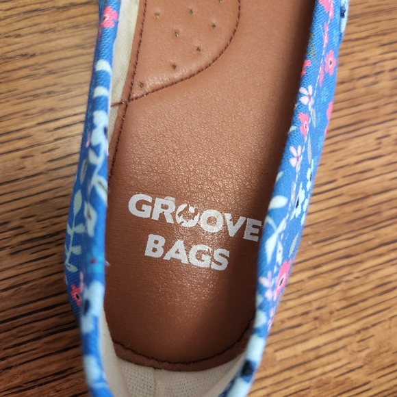 Groove Bags Floral Black Lab Blue Casual Fabric Slip On Shoes - Picture 10 of 12